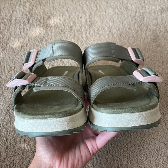 Merrell Alpine Cush Slide Wedge Sandal Women’s 7 Lichen Green EUC Outdoor Casual - Picture 10 of 13